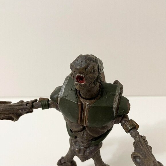 McFarlane Toys Halo Reach Series 3 Grunt Heavy Loose Action Figure - Picture 2 of 16